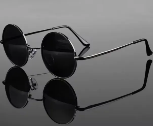 Oculos escuro redondo
