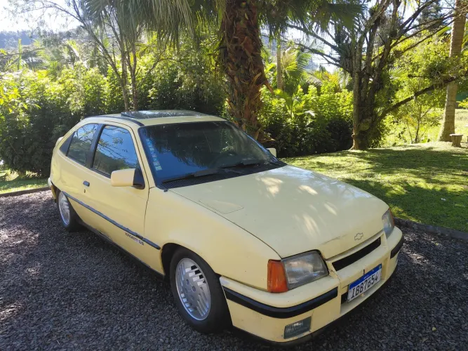 Chevrolet Kadett GSI / GS 2.0 1991