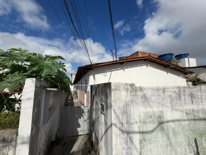 Casa em condominio de 5 casas no Cristo Redentor com 2 quartos - João Pessoa - PB