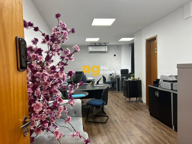 SALA COMERCIAL À VENDA COM 34 M² EM VILA VALQUEIRE