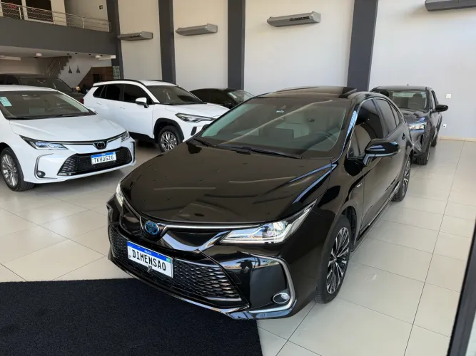Toyota Corolla Altis Prem. Hybrid 1.8 Flex AUT 2025