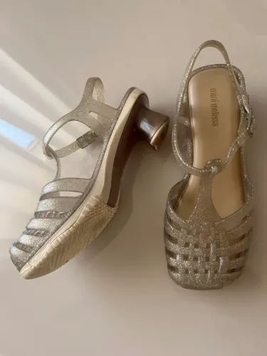 Mini Melissa 