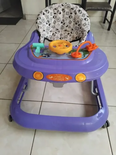 Vendo andador 