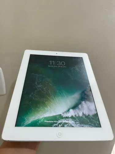 um iPad (4ª geração)