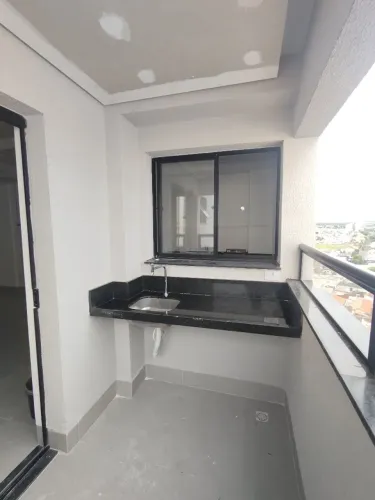 Bancada de granito com cuba de inox