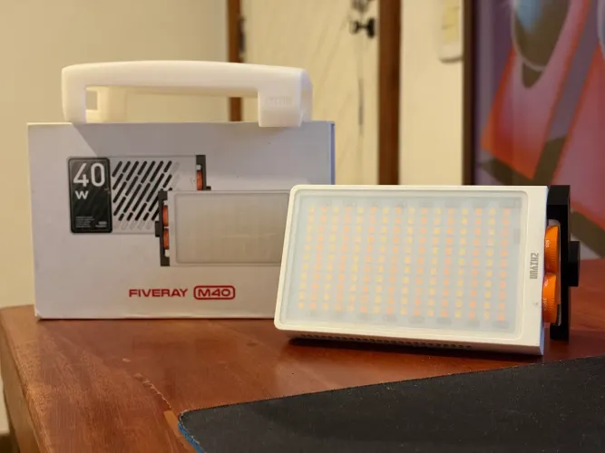 Luz LED ZHIYUN FIVERAY M40 40W