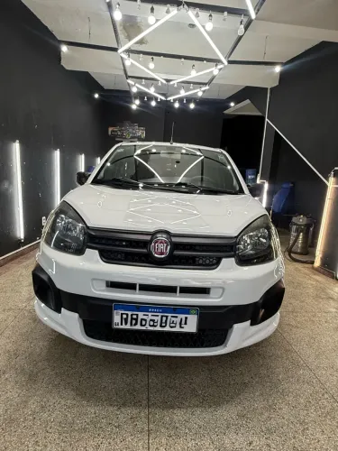 Fiat Uno Attractive 1.0 EVO Fire Flex 8V 5P 2021