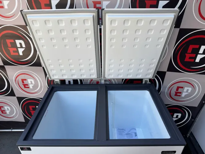 VENDO FREEZER HORIZONTAL 2 PORTAS ESMALTEC NOVO DUPLA FUNÇÃO 
