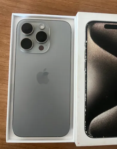 iPhone 15 Pro 128GB - impecável 