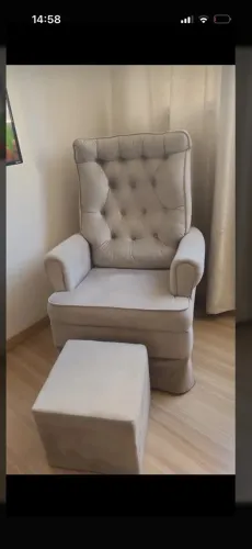 Poltrona de Amamentação 