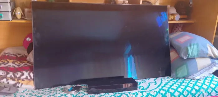 Tv Samsung qn55q80rag com defeito