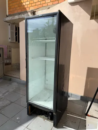 Geladeira expositora