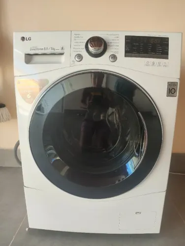 Lava e seca LG 8,5 Kg