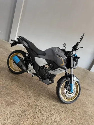 VENDO YAMAHA FZ15 - 0KM