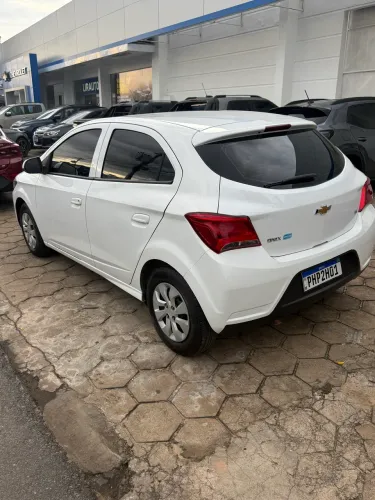 Chevrolet Onix Hatch LT 1.0 8V Flex Mec. 4P 2018