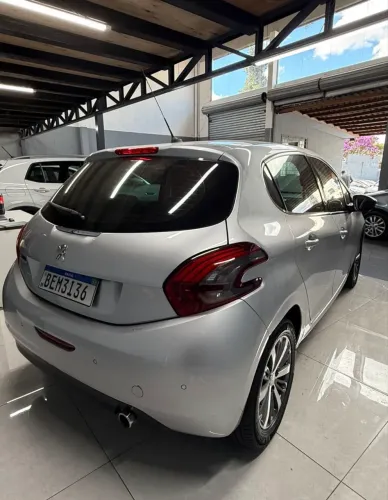 Peugeot 208 Griffe 1.6 Flex 16V 5P Aut. 2017