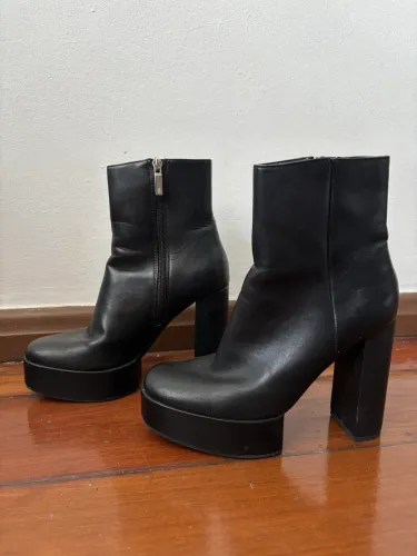 Bota Zara Preta salto bloco 37