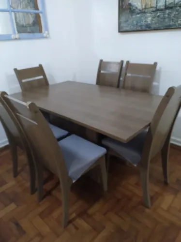Mesa com 6 cadeiras retangular
