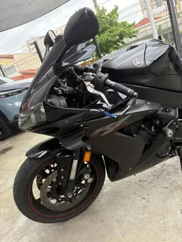 YAMAHA YZF R1 1000 cc 2006