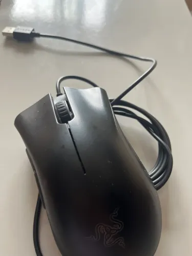 Mouse razer deathadder