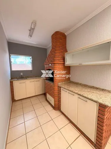 Casa residencial ou comercial com 4 quartos para locação no Centro - Rio Claro/SP