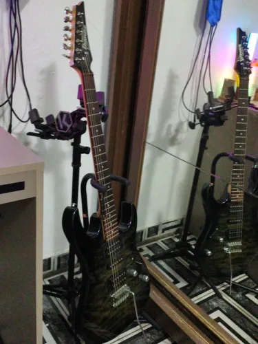 Guitarra Ibanez GRX70QA
