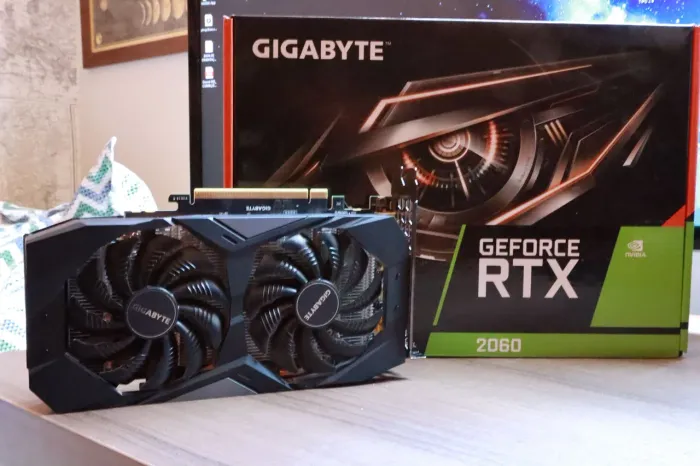 Placa de vídeo RTX 2060 6GB GIGABYTE