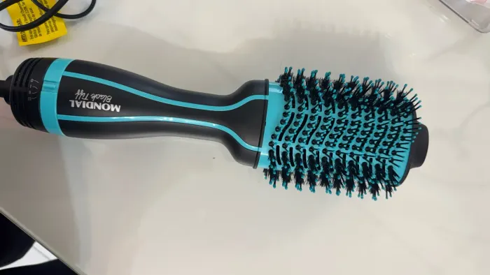 Escova modeladora 