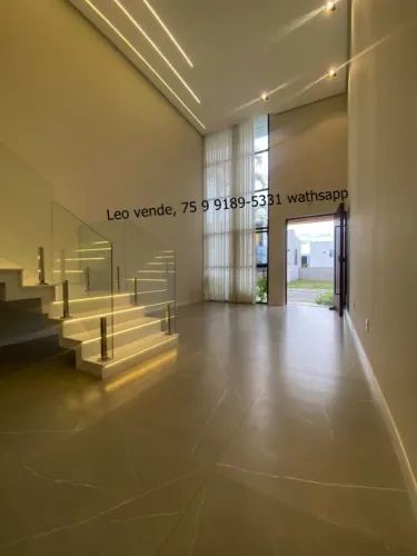 Leo vende, Amarilis, bairro Papagaio, 4\4 c 3 suítes, closet, piscina, goumert