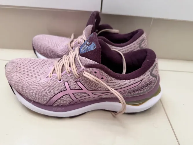 Vendo tênis Asics gel cumulus 
