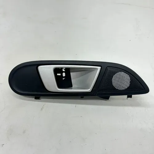 Maçaneta Porta Dianteira Direita Ford New Fiesta 2015 A 2017 Cinza Dianteira