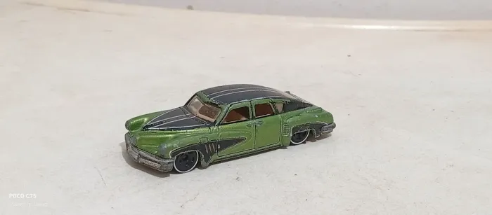 HOT WHEELS T-HUNT 