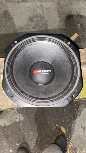 Médio de 10 taramps T900
