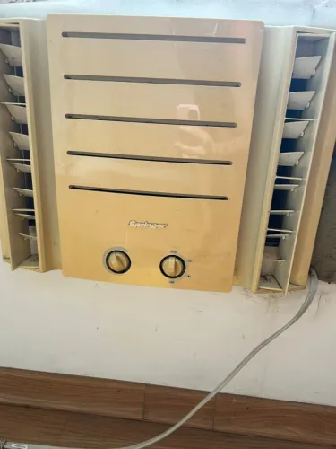 Ar condicionado janela Springer 7500 btus