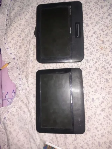 DVD automotivo portátil