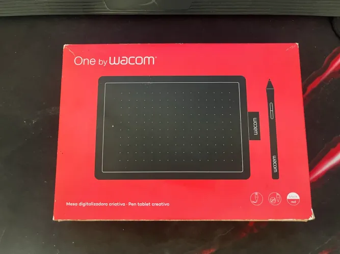 Mesa Digitalizadora One By Wacom, Ctl472, Preto e Vermelho