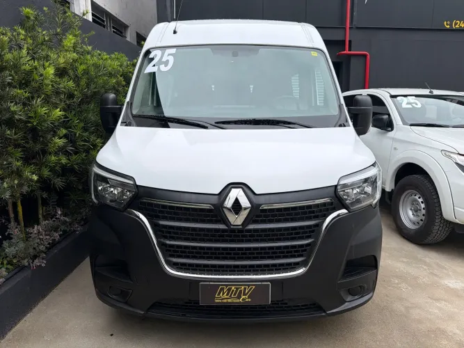 Renault Master 2.3 DCI Executive Longo 16L Dies 2025