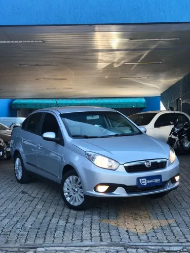 Fiat Uno Sporting 1.4 EVO Fire Flex 8V 4P 2012