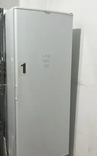 REFRIGERADOR / FREEZER VERTICAL