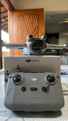 DJI MINI 3 + CONTROLE RC + KIT DE FILTROS ND + MEMORIA 128GB