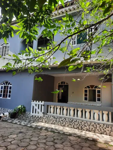 Aluga-se casa na Ponta dos Castelhanos ,para feriadão de outubro/ Semana do Saco Cheio