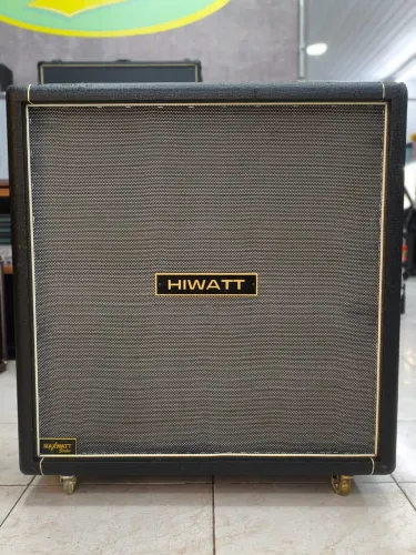 Gabinete Hiwatt 400RMS