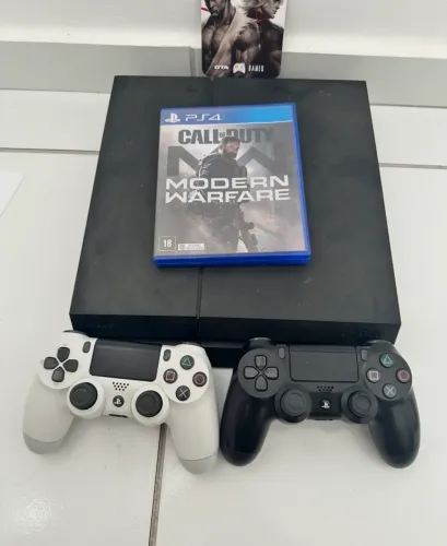 Ps4 impecável + 2 controle 1 jogo 