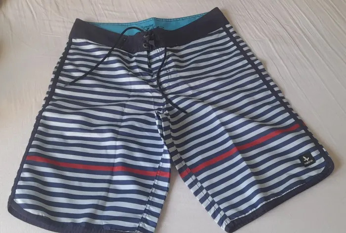 Linda Bermuda Surf Style