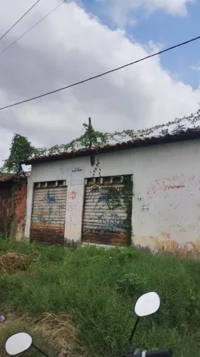 Terreno à Venda Bairro Catarina.
