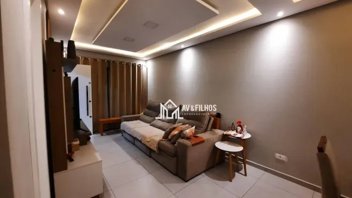 Sobrado com 4 dormitórios à venda, 143 m² por R$ 830.000,00 - Planta Bairro Weissópolis -