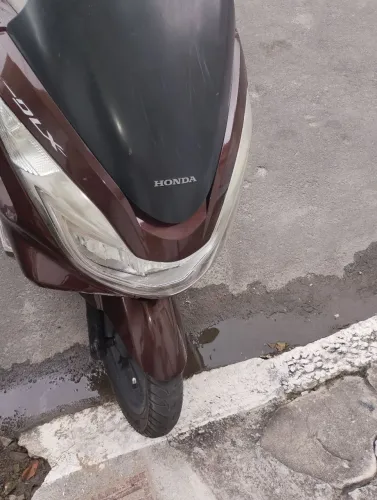 Vendo ou troco por carro 
