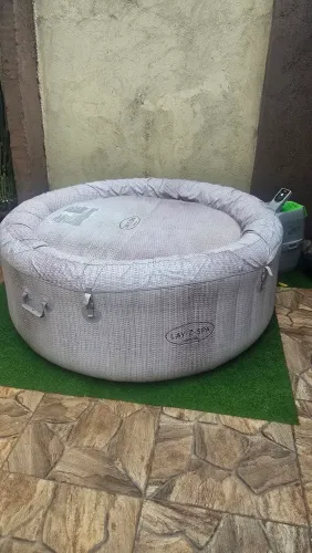 Banheira inflável bestway