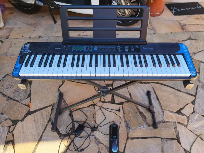 Teclado cassiotone ct s300