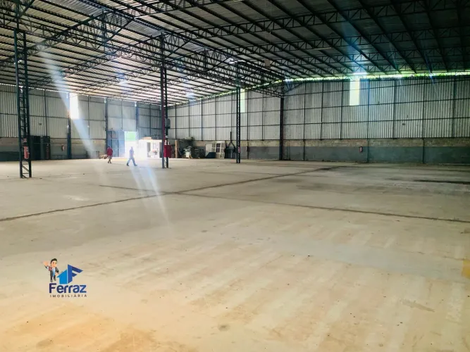 Galpão 1600m² Pe direito 9m com Habiti-se leia